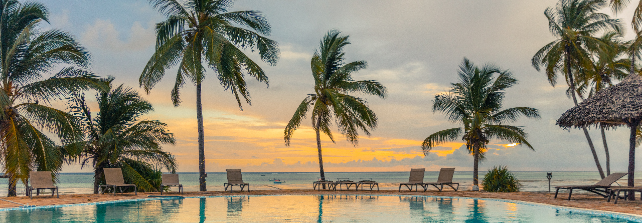 leisure-piscina-palme